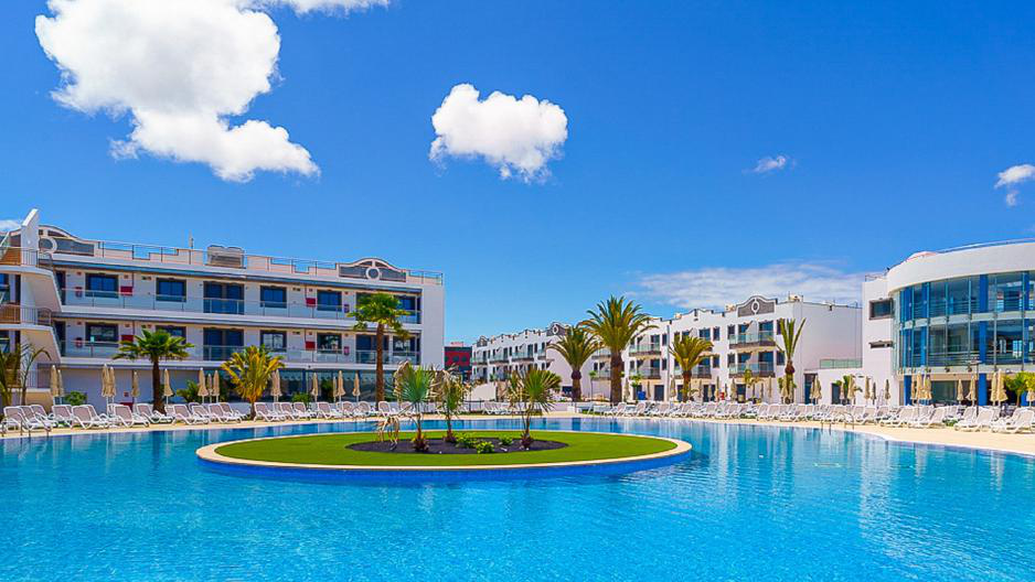 Cordial Marina Blanca Hotel, one of the 100 best hotels in the world by TUI