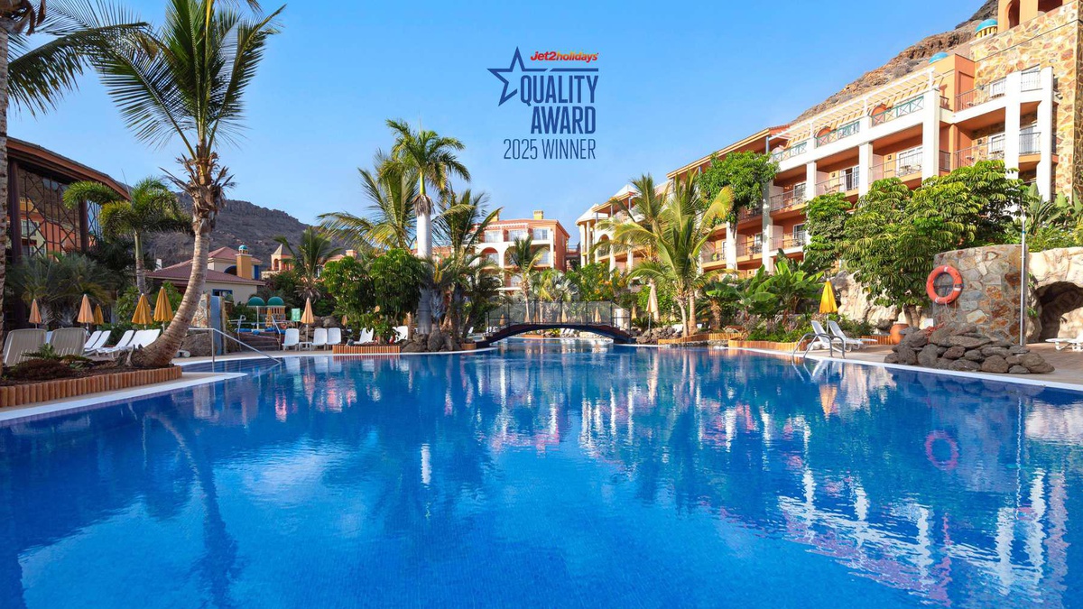 Cordial Mogán Playa Hotel receives the Jet2holidays Quality Award 2025