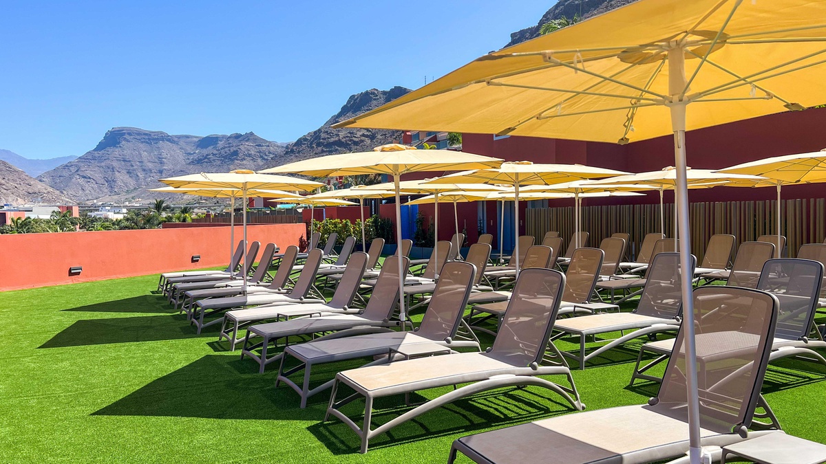 Los Apartamentos Cordial Mogán Valle inauguran un nuevo solárium para ampliar su oferta de bienestar y confort